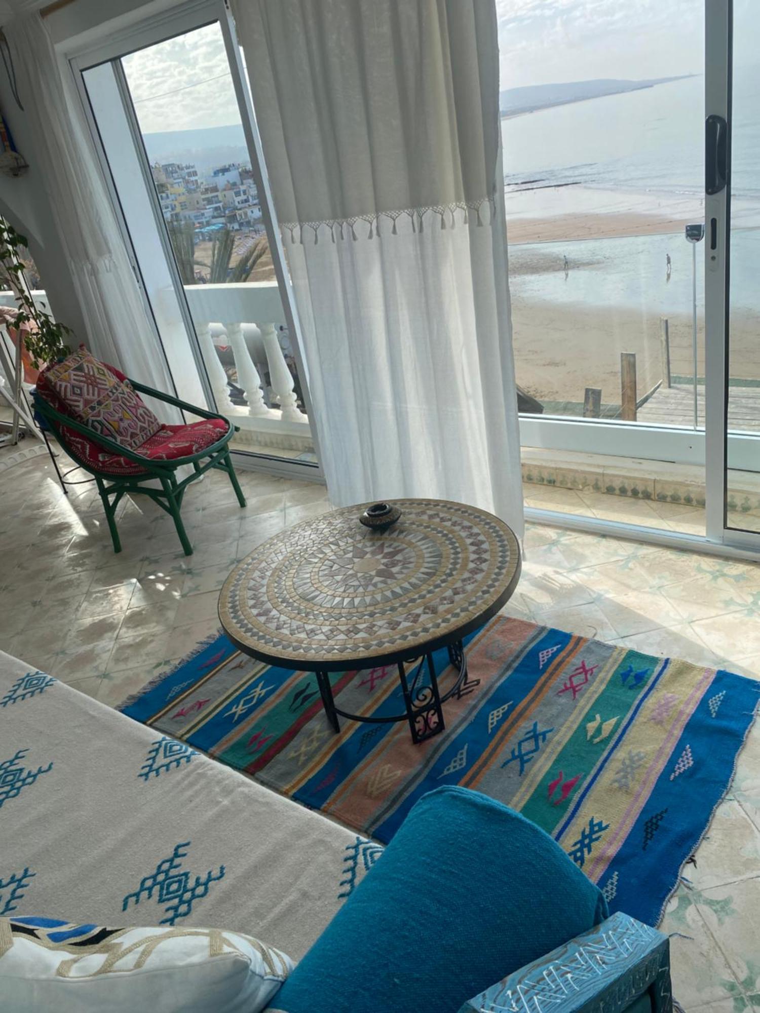 Over Sea El Baraka Appartement *